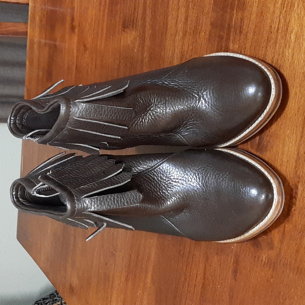 Brown leather tassel boots